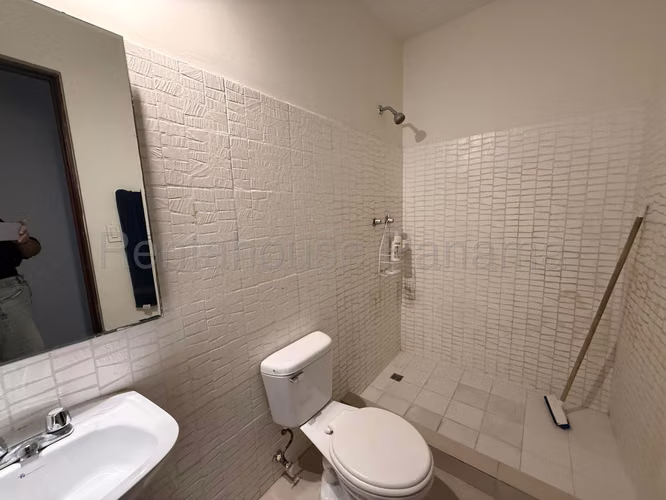 Venta de Casa con Línea blanca en Panama Pacifico River Valley EC