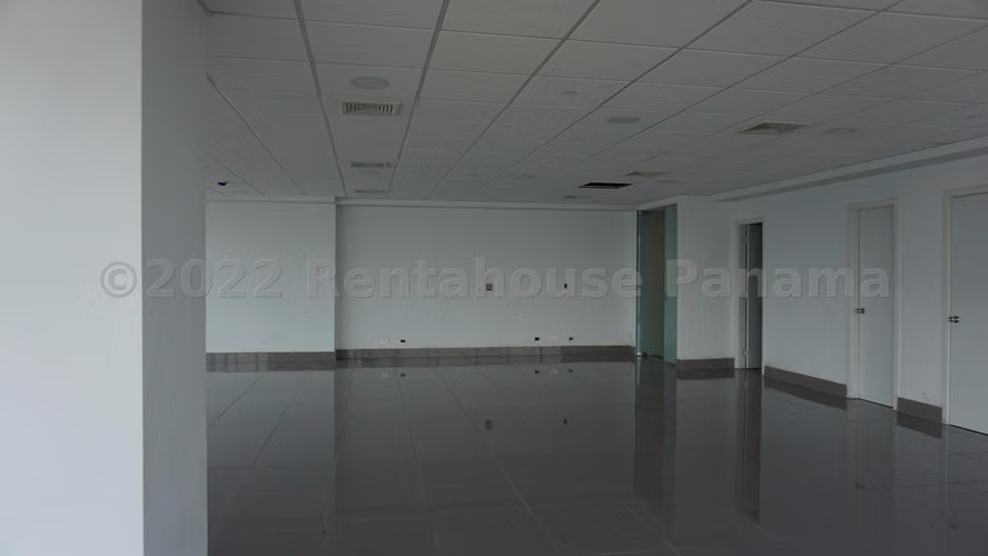RR ALQUILER DE OFICINA EN CALLE 50 EVOLUTION TOWER - Imagen 3