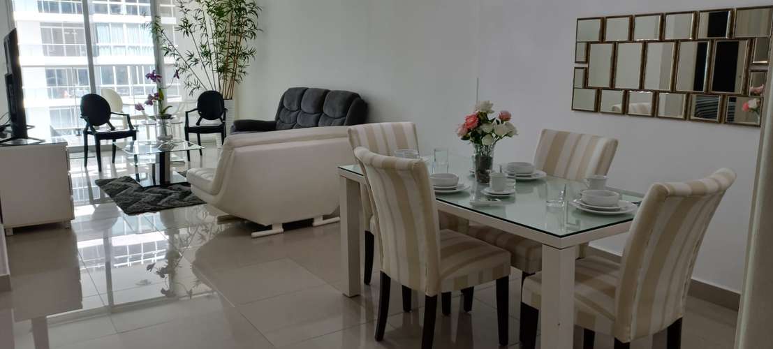 ALQUILER BELLO APARTAMENTO AMOBLADO EN PH BELLE VIEW – BELLA VISTA / AVENIDA BALBOA/ BEAUTIFUL FURNISHED APARTMENT - Imagen 3