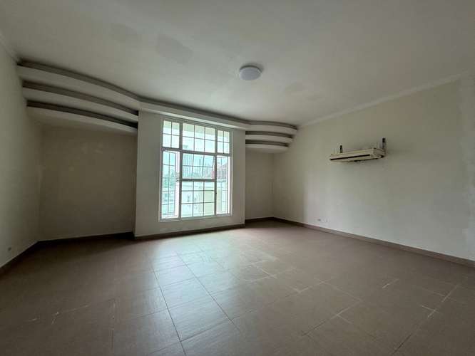Alquiler – Casa Comercial o Residencial, 1,200 m²/ House for Rent – Commercial or Residential Use, 1,200 m² - Imagen 7
