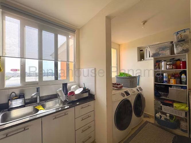 Venta de Apartamento en Versalles MCD26-9122