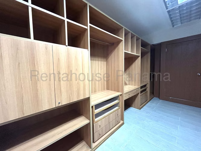 Venta de Apartamento en Paitilla MCD26-7588