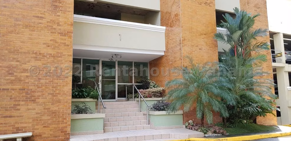 Sale of Apartment in East Coast, PH Green Bay 24LGG7346