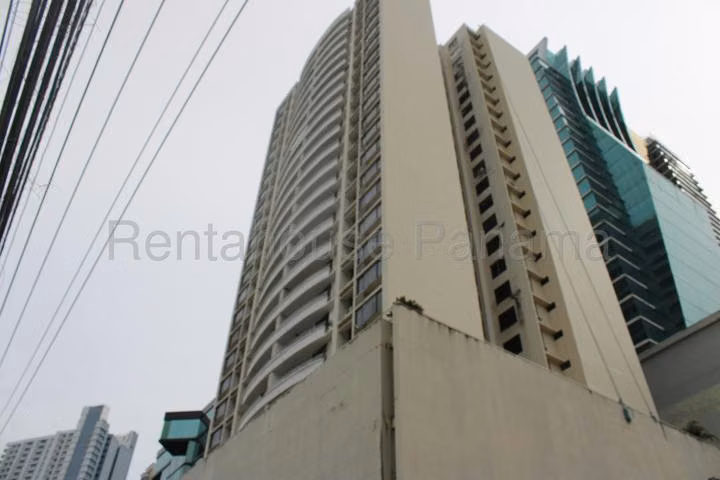 Venta de apartamento en PH Brisas Obarrio, Obarrio* - Imagen 2
