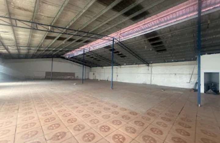 ALQUILER ¡OPORTUNIDAD ÚNICA! GALERA COMERCIAL EN RÍO ABAJO/FOR RENT! UNIQUE OPPORTUNITY! COMMERCIAL WAREHOUSE IN RÍO ABA - Imagen 9
