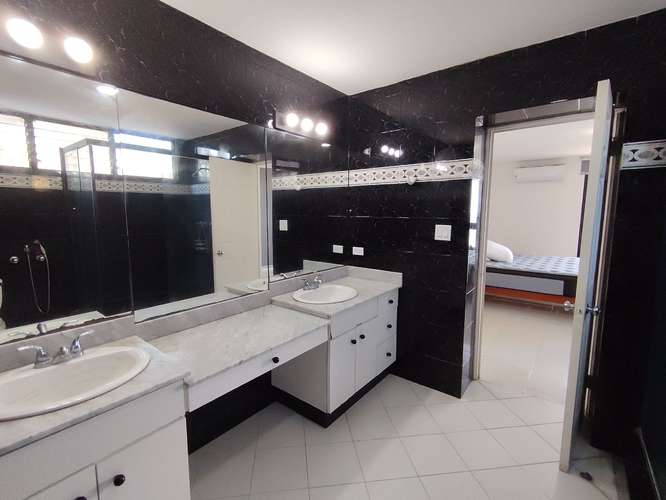 Apartamento Amoblado con vista al mar | Marbella | Avenida Balboa - Imagen 17