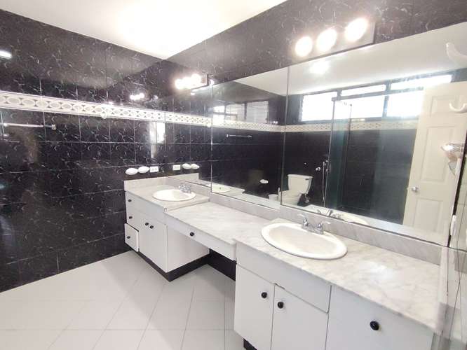 Apartamento Amoblado con vista al mar | Marbella | Avenida Balboa - Imagen 15