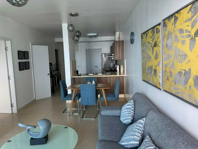 Alquiler PH Oasis On The Bay Piso Alto Vista al Mar Amob