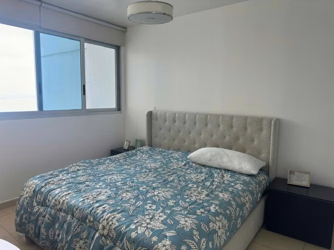 Alquiler PH Oasis On The Bay Piso Alto Vista al Mar Amob