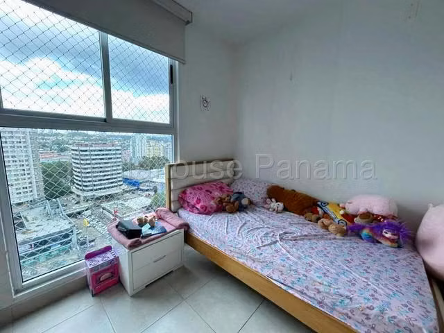 ALQUILER DE APARTAMENTO EN VIA ESPAÑA I 3 RECAMARAS I LINEA BLANCA