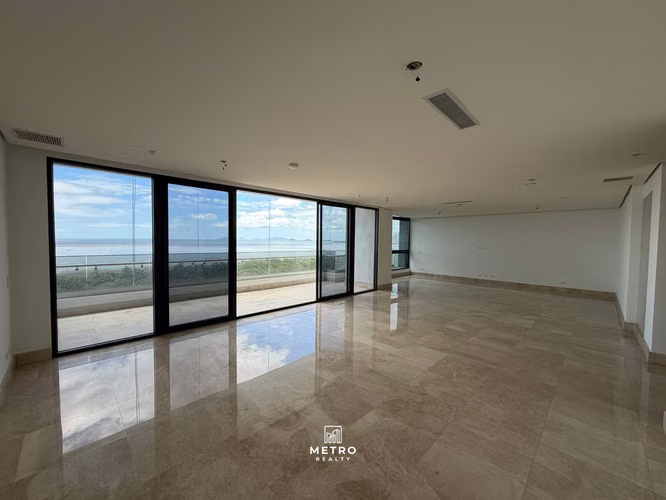 Sea front apartment for sale PH Matisse East Coast