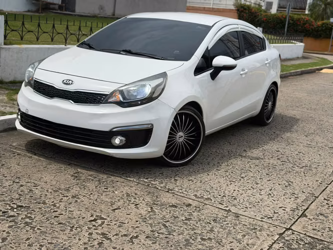 KIA RIO AUTOMATICO 2017 - Imagen 7