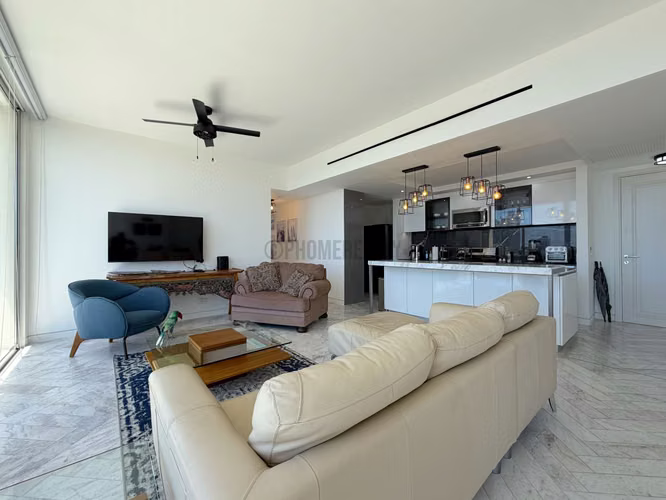 Apartamento Amoblado de 2 Recámaras en Venta en Wanders & Yoo, Marbella – 140 m² con Pisos de Mármol