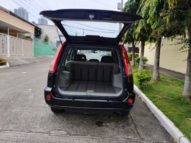 NISSAN XTRAIL 2012 AUTOMÁTICA NEGOCIABLE  - Imagen 12