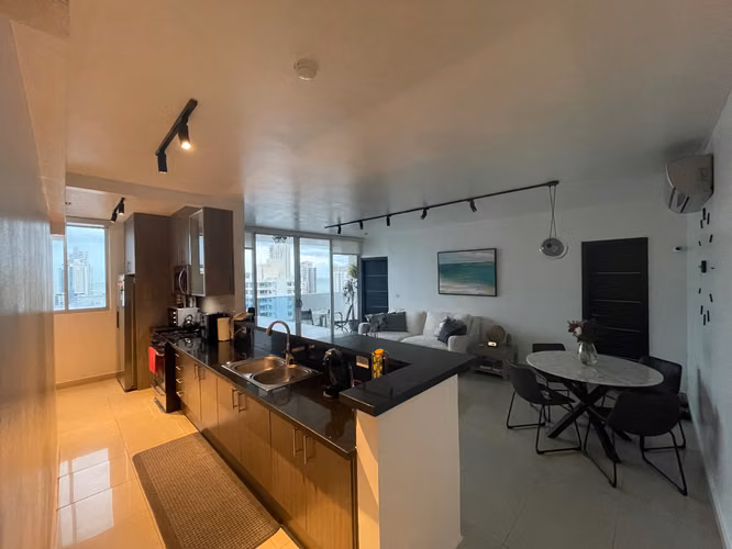 Apartamento Amoblado en San Francisco Panamá | PH Harmony | 96 m² | Vista al Mar | $1,390