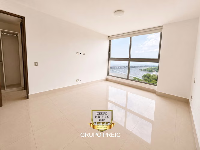Apartamento en venta costa del este Ph Bali vista la mar CC