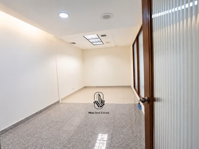 Oficina en Venta – Calle 50, Bella Vista | LH