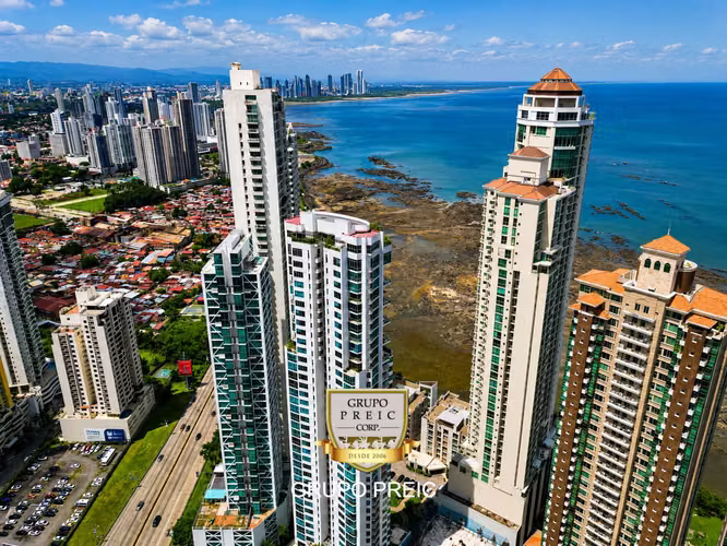 Apartamento en Venta Punta Pacifica Ph Blue Bahia CC