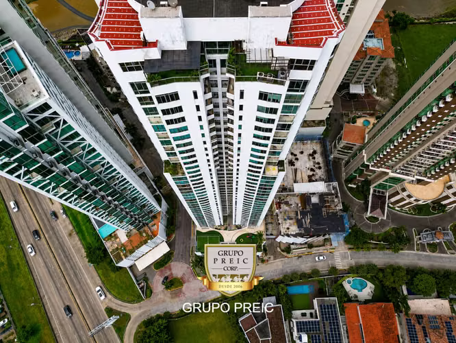 Apartamento en Venta Punta Pacifica Ph Blue Bahia CC