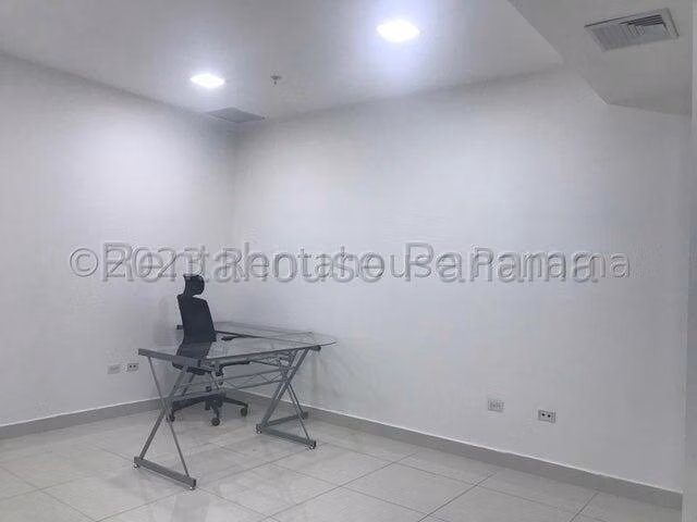 Se Alquila Local Comercial en Avenida Balboa GC27-1711 - Imagen 3