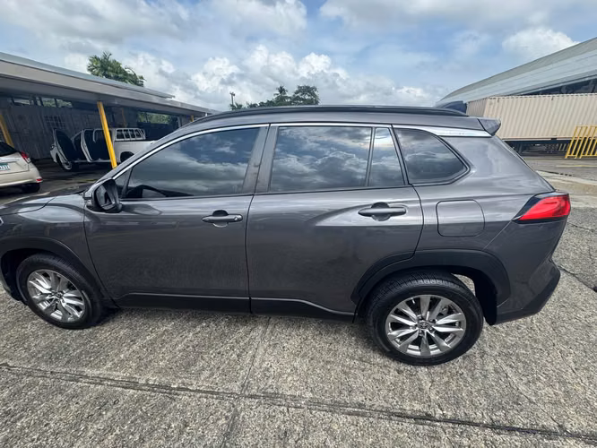 TOYOTA COROLLA CROSS 2022