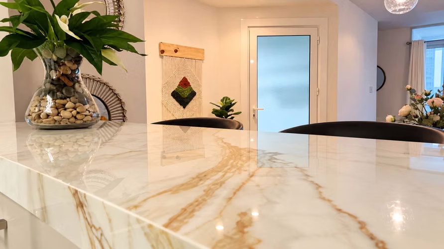 HERMOSO APTO AMOBLADO CERCA DE PARQUE OMAR | 2 REC + ESTUDIO | EQUIPADO | DIRECTO DUEÑA - NO CORREDORES - NO FUMADORES - Imagen 10