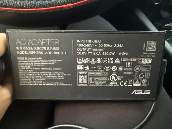Vendo Asus TUF Dash F15  - Imagen 4
