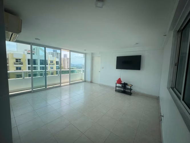 Alquilo Apartamento en Plaza Edison, PH El Mare