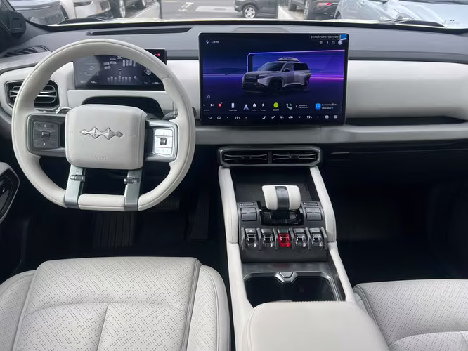 BYD LEOPARD