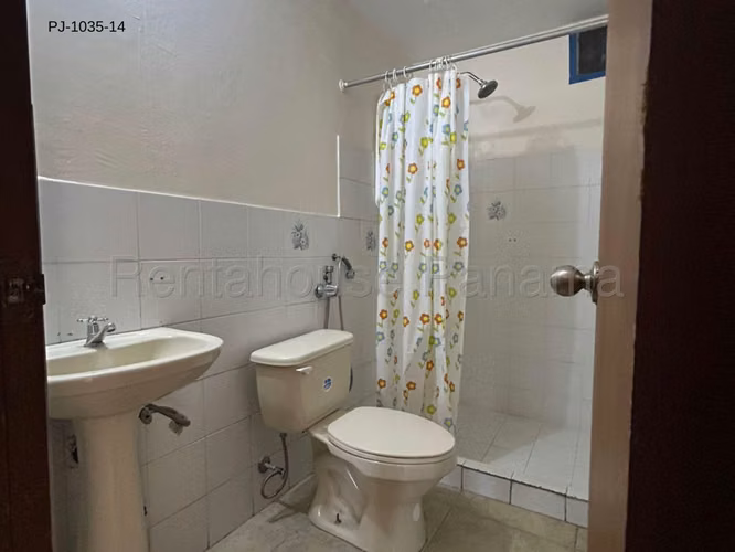 Comodo Apartamento en Costa del Este  26ppm2143 - Imagen 9