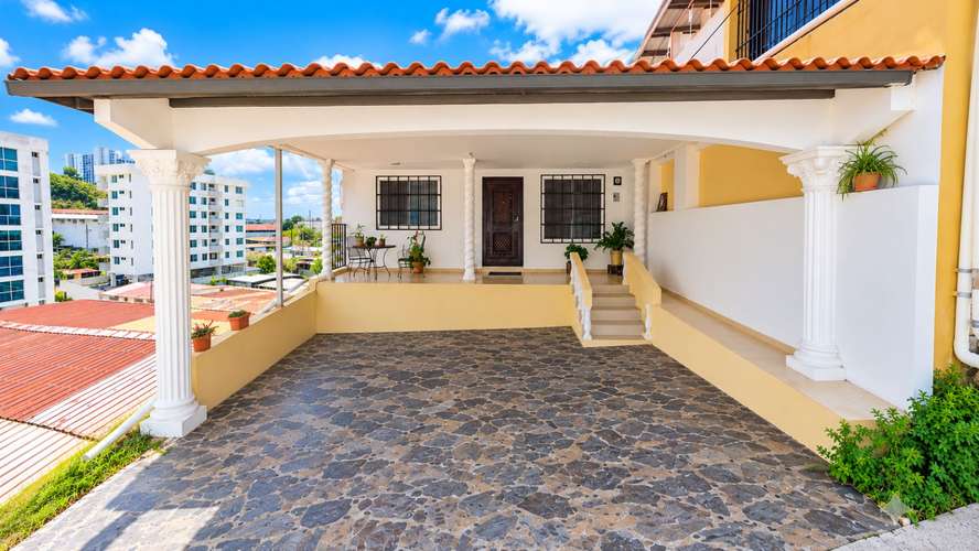 CASA EN VENTA – ALTOS DEL CRISOL