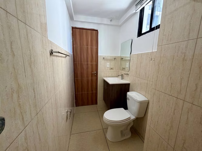 Apartamento recién remodelado en Condado del Rey - Imagen 16