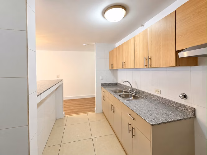 Apartamento recién remodelado en Condado del Rey - Imagen 4