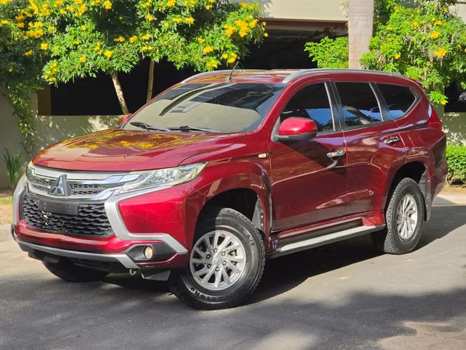 Mitsubishi montero sport 2018 turbo diesel 16,900
