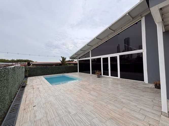 Casa Comercial en Coco del Mar