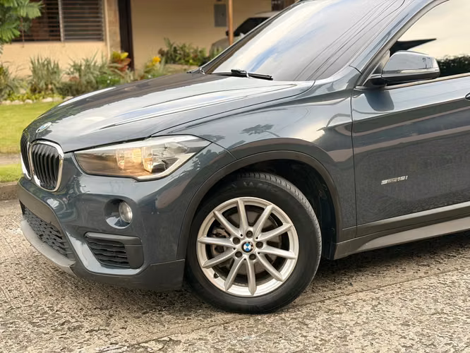 BMW X1 - 80mil km - Imagen 3