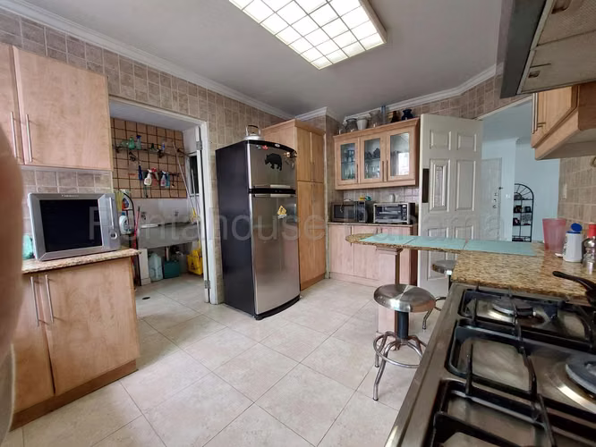 Bello Apartamento en Punta Pacifica  27ppm2577 - Imagen 9