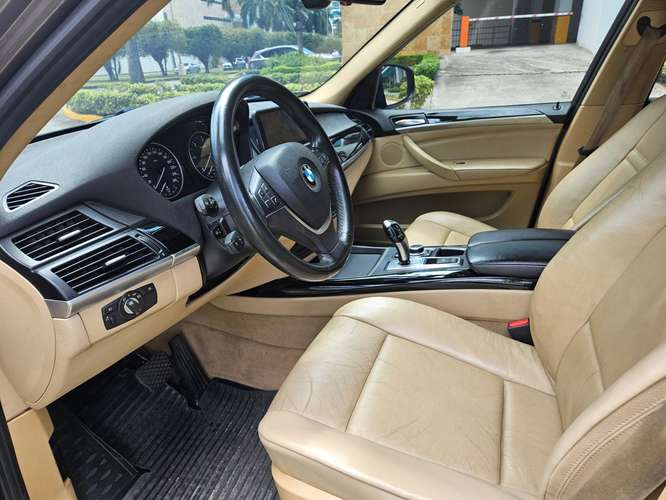 Se Vende BMW X5 E70 XDrive 3.0d