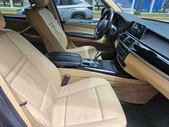 Se Vende BMW X5 E70 XDrive 3.0d