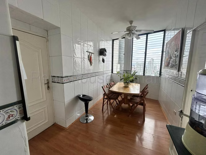 Se Vende Apartamento en San Francisco MDV27-1100