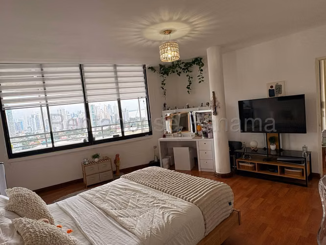 Se Vende Apartamento en San Francisco MDV27-1100