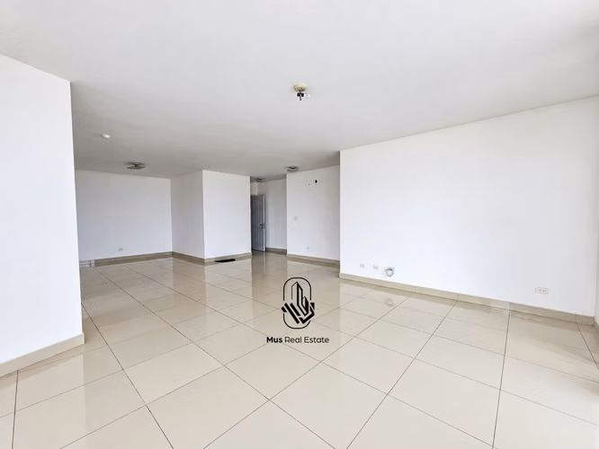 Apartamento en Venta – PH Highland View, Hato Pintado | LH
