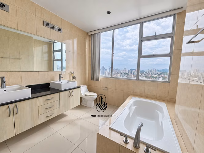 Apartamento en Venta – PH Highland View, Hato Pintado | LH