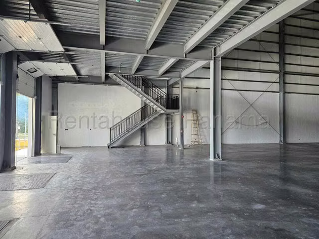 I6829GRR Alquiler de Galera en Ancon  - Imagen 5
