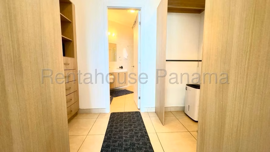 Amplio y Comodo Apartamento en Venta en Punta Pacifica 27*2588Mfk