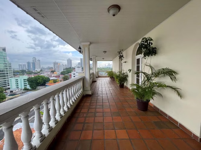 Se vende apartamento en Torre Capri, San Francisco