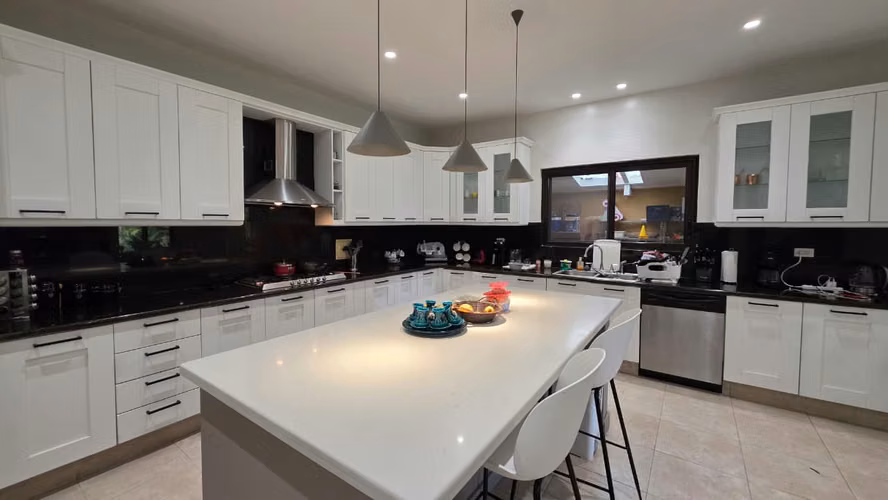 Venta de casa en Costa del Este – PH Antigua - Imagen 7