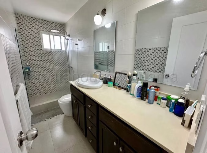 Apartamento en venta Altos del Golf 27-2145 MMM