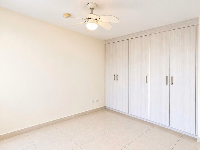 VENTA DE APARTAMENTO EN TORRES DE VERSALLES - Imagen 16