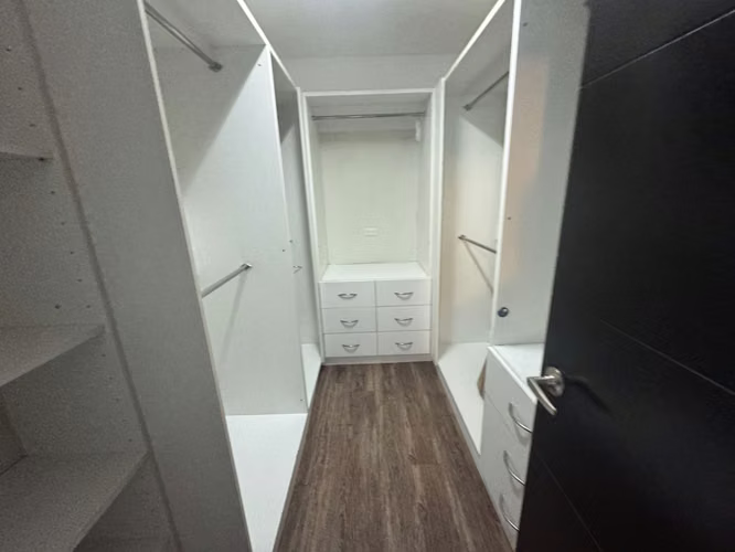 VENTA PH BAYFRONT TOWER | AV. BALBOA | 88.6 M2 | 1 REC | $195,000 MV001 - Imagen 12